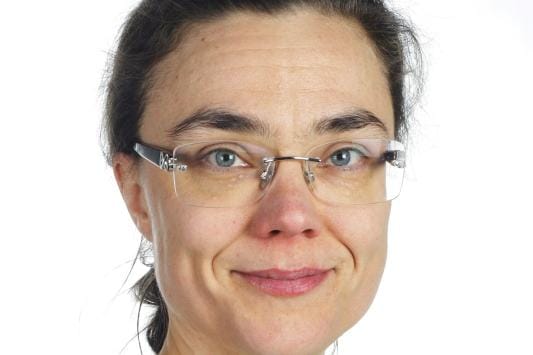 Liisu Aurasmaa, kolumnikuva