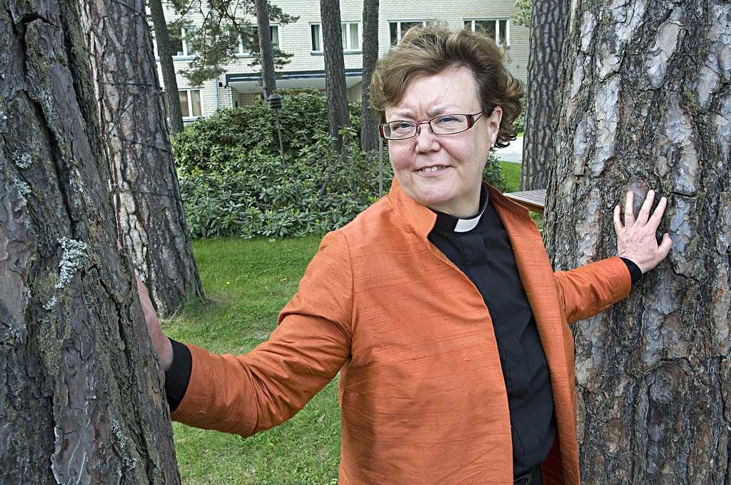 Piispa Irja Askolan mielestä kirkon tulisi hyväksyä yhtenäisyyskulttuurin ajan olevan ohi – monimuotoisuutta löytyy niin kirkon sisältä kuin ulkoa. Arkistokuva.
