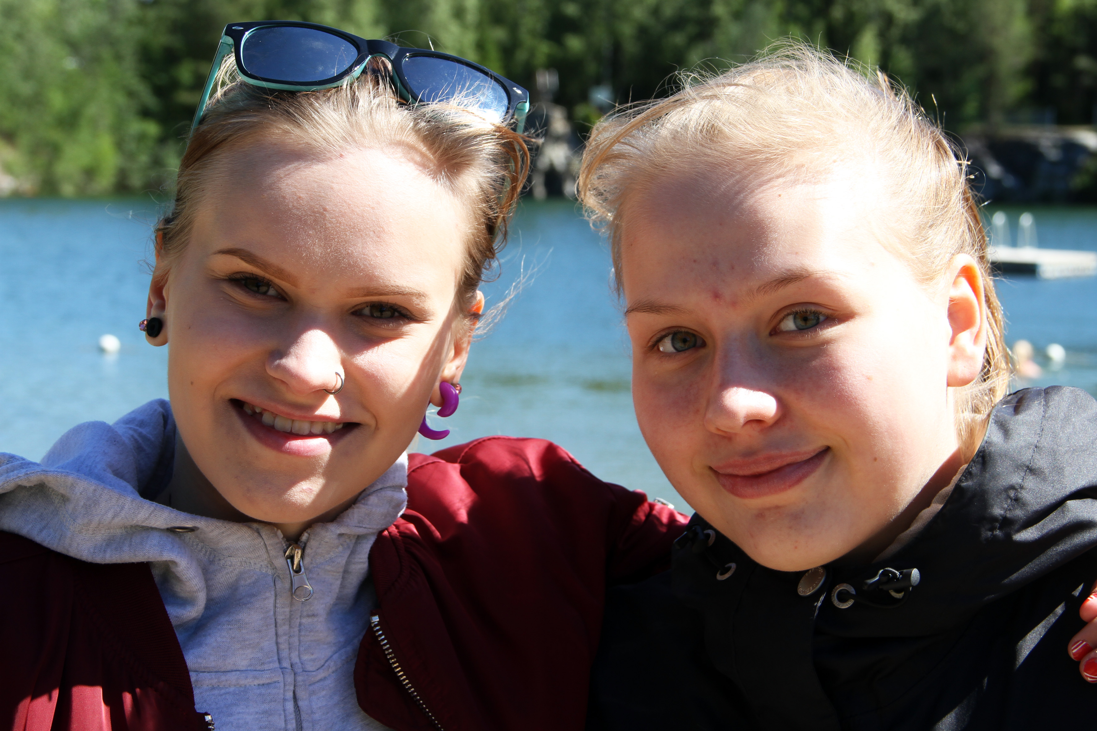 Kurssin ohjaajat Netta Törmikoski ja Siiri Juujärvi.