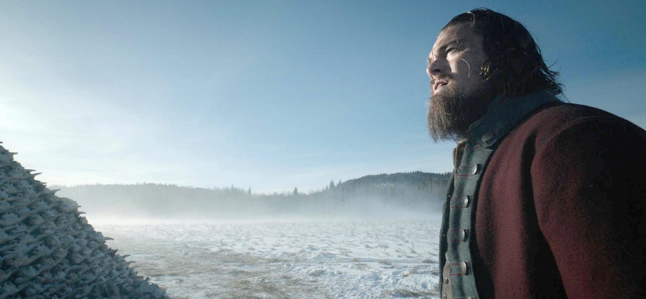 Leonardo DiCaprio on karhun haavoittama turkismetsästäjä, jonka kaverit jättävät oman onnensa nojaan.