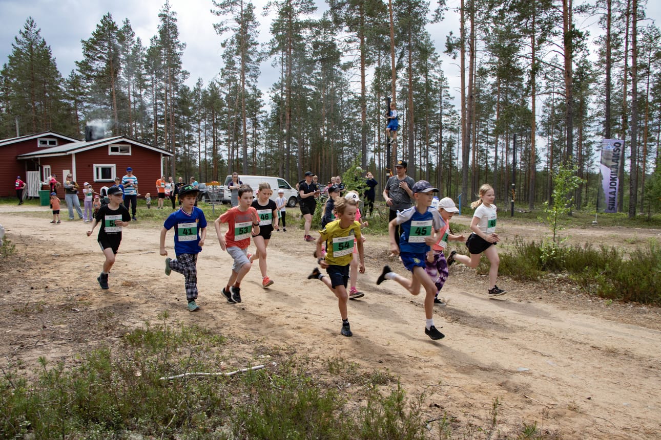 Kesän 2026 Siikajokilaakso-maastojen väkirikkain oli Piippolassa juostut kisat, johon otti osaa 65 juoksijaa.