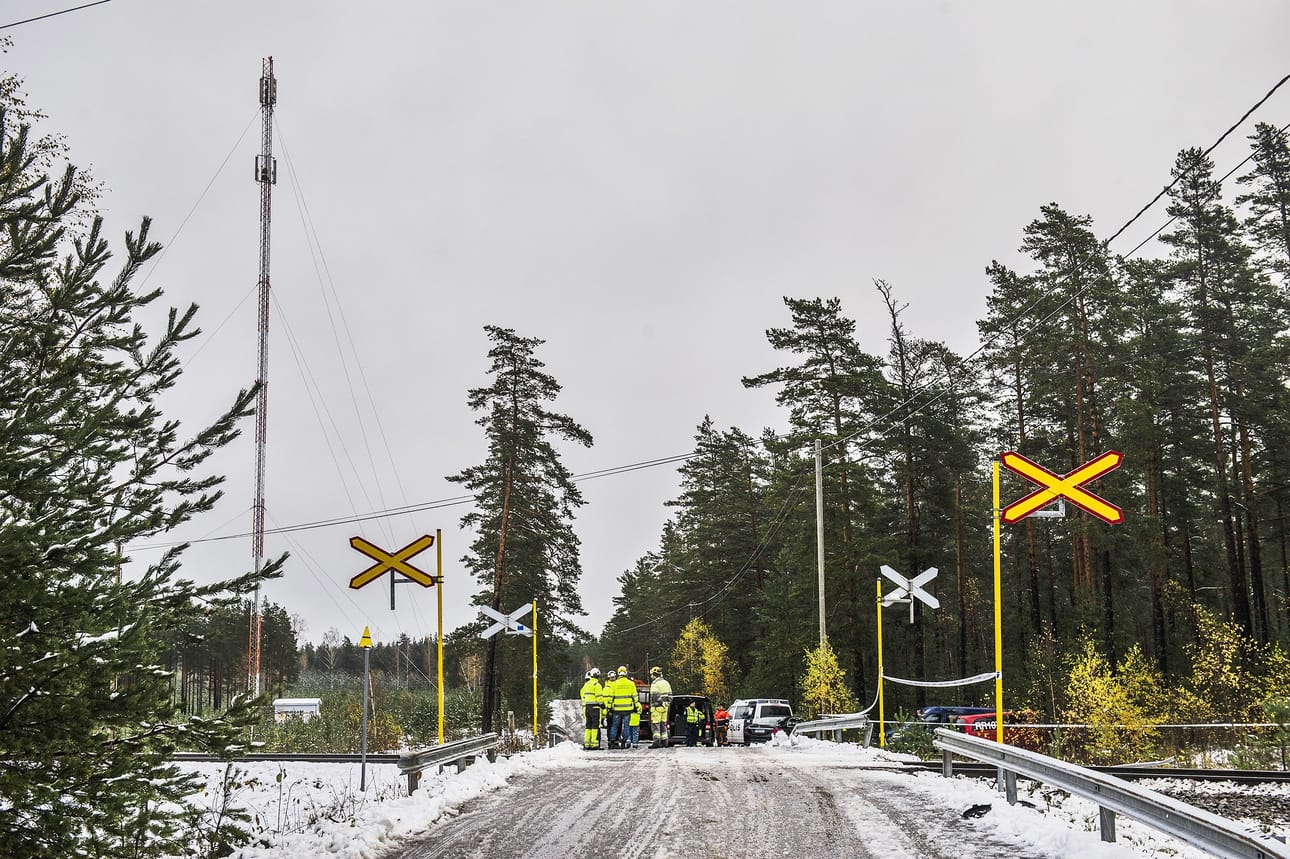 Liikennevirasto sulki Raaseporin Skogbyn tasoristeyksen toistaiseksi viime torstaina. Tasoristeyksessä tapahtui lokakuussa neljän ihmisen kuolemaan johtanut onnettomuus.