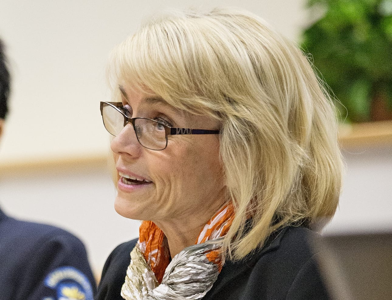 Päivi Räsänen haluaisi siirtää keskioluet Ruotsin tapaan Alkoon.