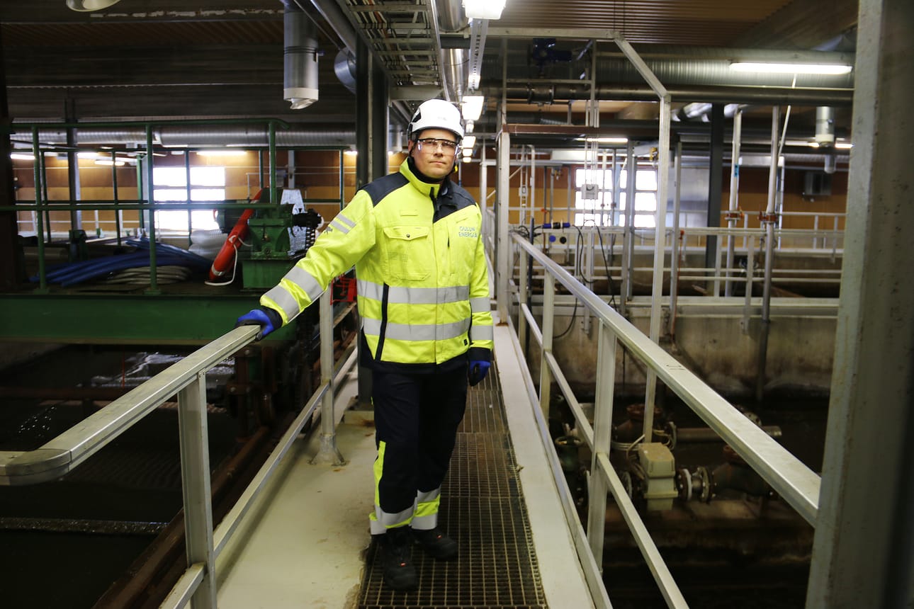 Oulun Energia Kenve oy:n toimitusjohtajan Tuomas Savolan mukaan Kemin nykyinen 1980-luvun alussa valmistunut Peurasaaren jätevedenpuhdistamo on tiensä päässä kuntonsa puolesta.