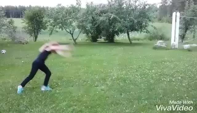 Kärrynpyörää kärrynpyörän perään