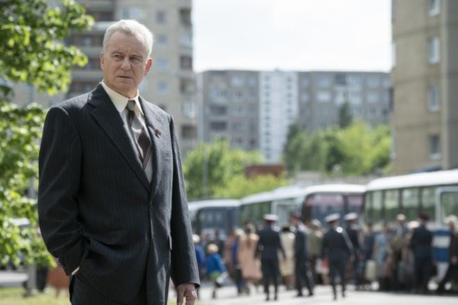 Stellan Skarsgård esittää keväällä HBO:n tv-sarjassa Neuvostoliiton varapääministeriä Boris Shcherbinaa, joka lähtee Tšernobyliin tutkimaan kohtalokasta ydinvoimalaonnettomuutta. Tšernobylin ydinvoima räjähti 26. huhtikuuta 1986 Ukrainan sosialistisessa neuvostotasavallassa lähellä Prypjatin kaupunkia.