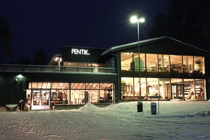 Ison matkailuhankkeen suunnittelu Posiolla käyntiin – Pentik-mäelle on tarkoitus rakentaa Pentik-kylä majoituspalveluineen, mallia otetaan Fiskarin kylästä
