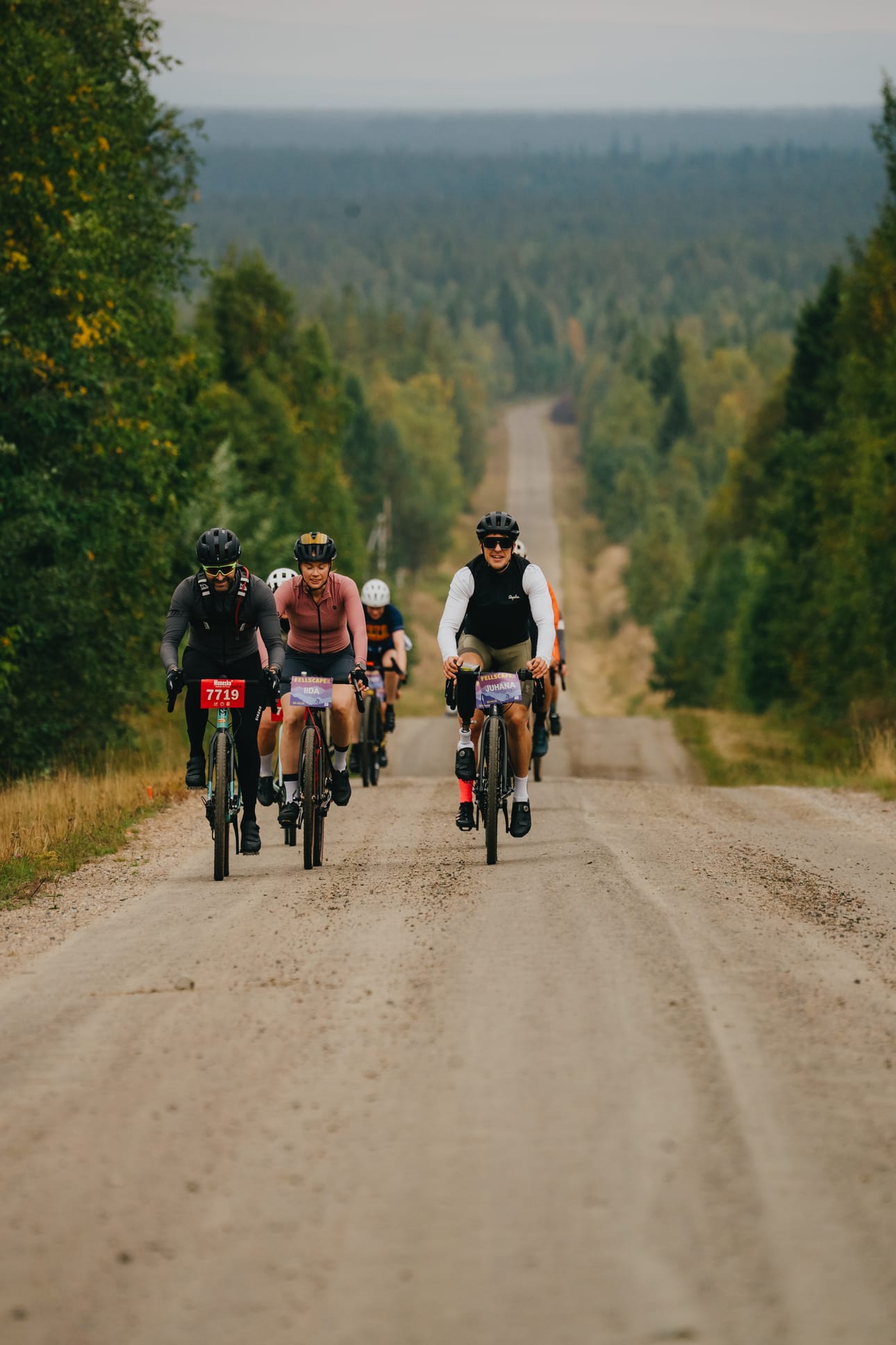 Fellscape ei ole kilpailu. 50 mailia eli 80 kilometriä on Samuli Hiltusen mielestä yllättävän kevyt pyöräilymatka hyvässä seurassa.