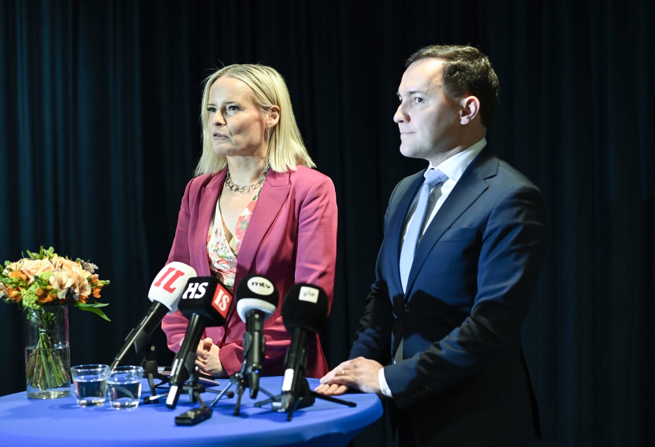 Perussuomalaisten puheenjohtaja Riikka Purra halusi valita ministeriksi henkilön, jolla on kokemusta hallitustyöskentelystä. Wille Rydmanilla sitä on.