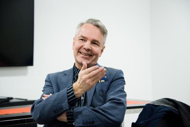 Vihreiden puheenjohtajan Pekka Haaviston mielestä markkinamalli on vihdoin hylättävä ja vietävä sote-uudistus loppuun eduskuntapuolueiden suuren enemmistön jakamien tavoitteiden pohjalta. KUVA: Emil Bobyrev