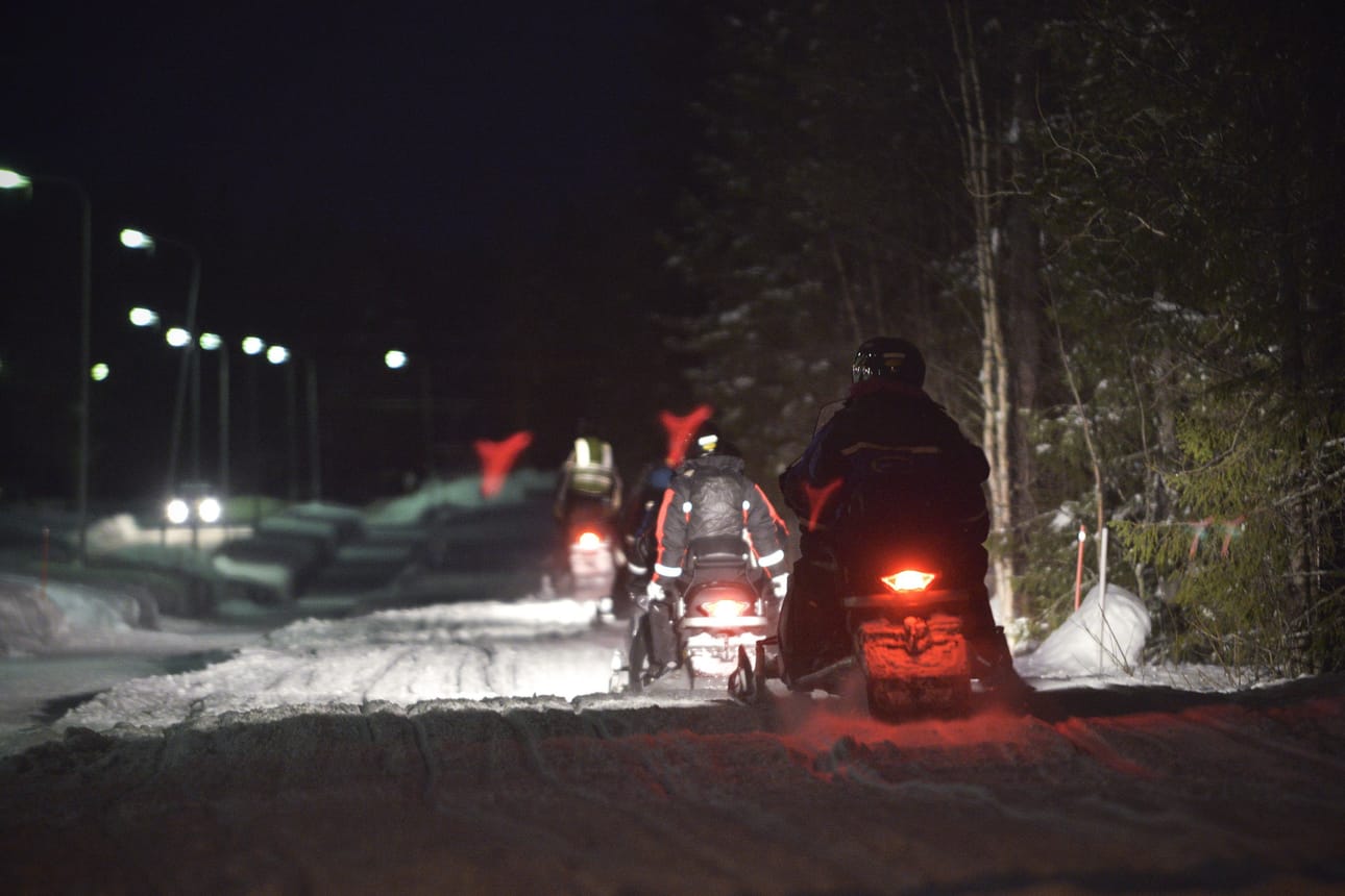 Lapin Safareilla ei lapsia oteta enää moottorikelkkasafareille, kun lämpötila laskee alle -20 asteen.