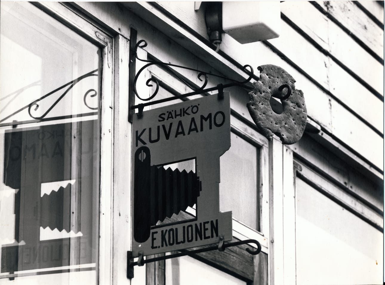 Sähkökuvaamo E. Koljonen toimi Kauppakatu 49:ssä vuosikymmenien ajan.