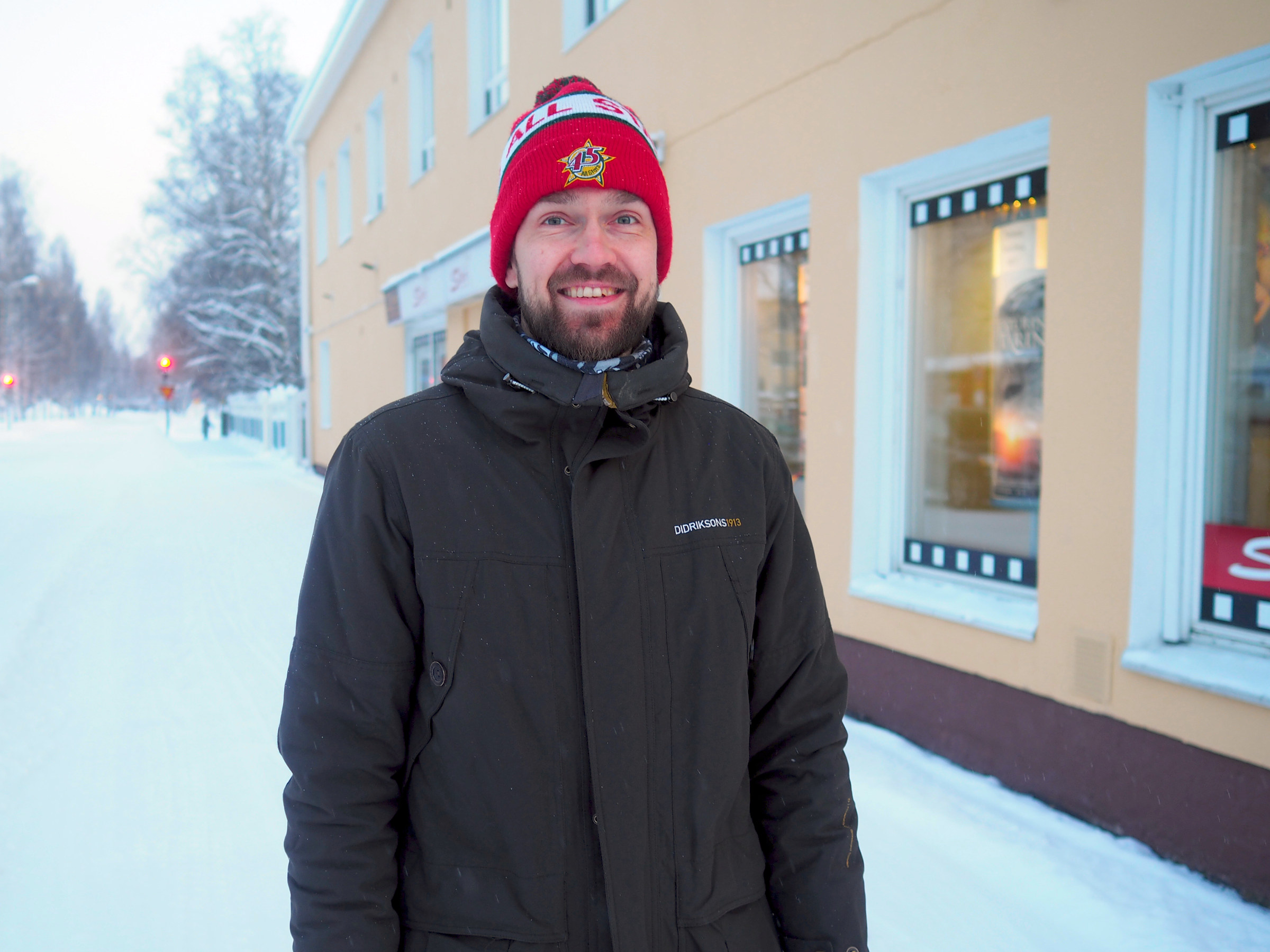Arvio: Tuomas Tarkki muistelee Karalahti-dokumentin innoittamana, kuinka Karalahti helpotti maalivahdin urakkaa