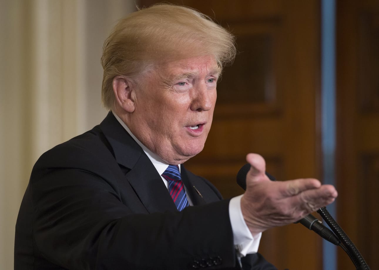 Yhdysvaltain presidentti Donald Trump on määrännyt kansalliskaartin Yhdysvaltain Meksikon-vastaiselle rajalle.