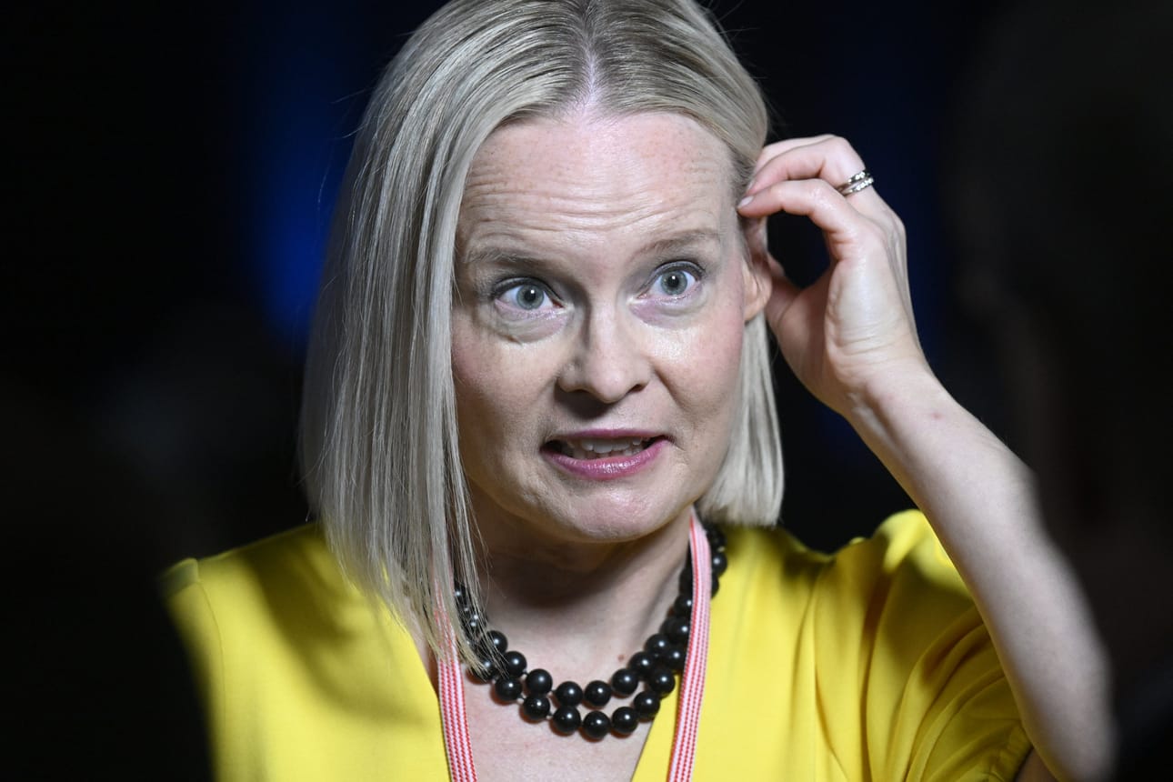Perussuomalaisten puheenjohtaja Riikka Purra sanoi eduskuntavaalien alla, että linjaus EU-erosta on voimassa, mutta EU-ero ei ole ajankohtainen. LEHTIKUVA / JUSSI NUKARI