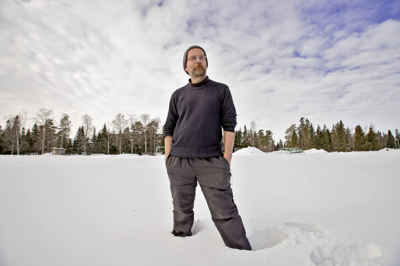 Roy Viitanen lopetti jalkapallon pelaamisen ennen Raaheen tuloaan. Täällä hän on keskittynyt valmentamiseen.