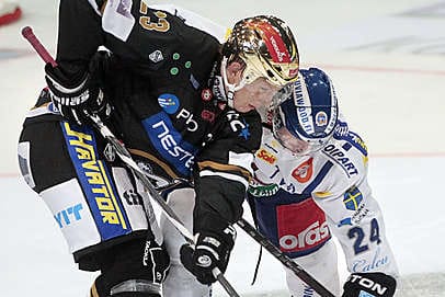Kärppien kultakypärä Joonas Kemppainen pelasi hyvän ottelun ja jätti varjoonsa muun muassa kanadalaisen Kris Beechin, jolla on takanaan lähes 200 NHL-ottelua Washingtonissa, Pittsburghissa ja Nashvillessä.
