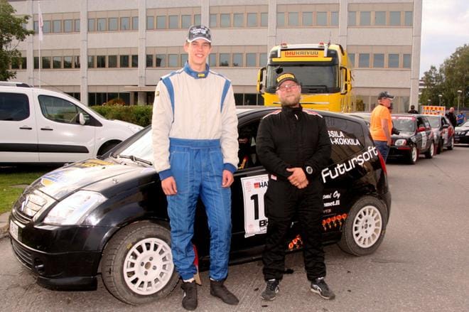 Leevi Lassilan (vas.) ralliura on hyvässä nosteessa. KUVA: VESA RAUHALA
