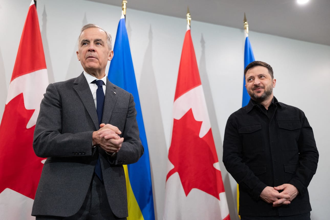 Ukrainan presidentti Volodymyr Zelenskyi vieraili matkallaan Yhdysvaltoihin Kanadassa, jossa hän tapasi pääministeri Mark Carneyn. Zelenskyi ja Carney puhuivat myös videoyhteydellä Euroopan unionin, sotilasliitto Naton ja Ukrainan eurooppalaisten liittolaismaiden johtajien kanssa.