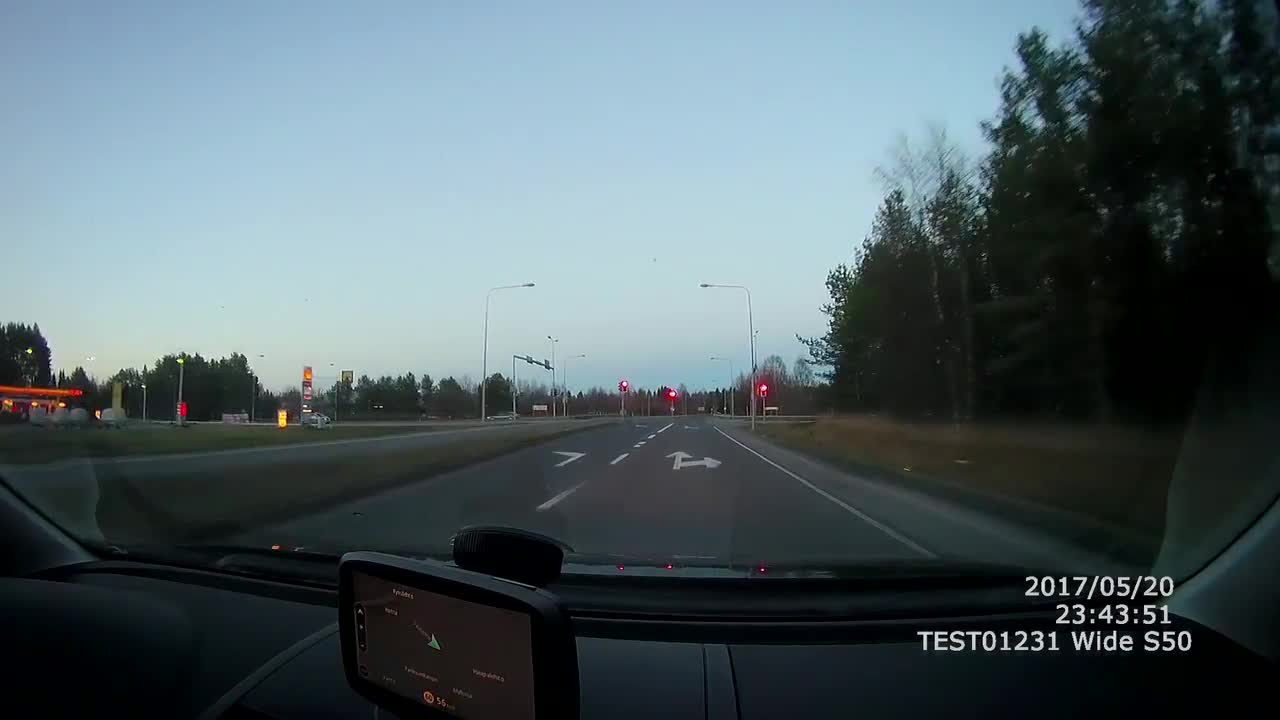 Taksi kuljettaa "turvallisesti" Oulussa