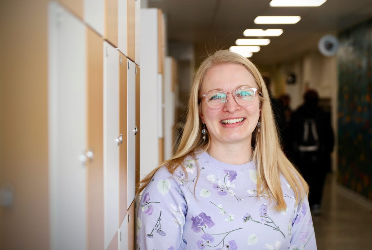 Nilon yhtenäisen peruskoulun rehtori Katri Koskenkorva pitää luokkaopetusta aina ensisijaisena ratkaisuna, mutta erilaisten vaihtoehtojen tarkastelua laadukkaan ja monipuolisen kielitarjonnan toteuttamiseksi myös tulevaisuudessa hän pitää tärkeänä.