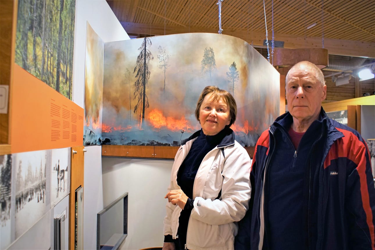 Mielenkiintoinen paikka, huomasivat luontokeskukseen poikenneet Raija Nurminen ja Pentti Terho.