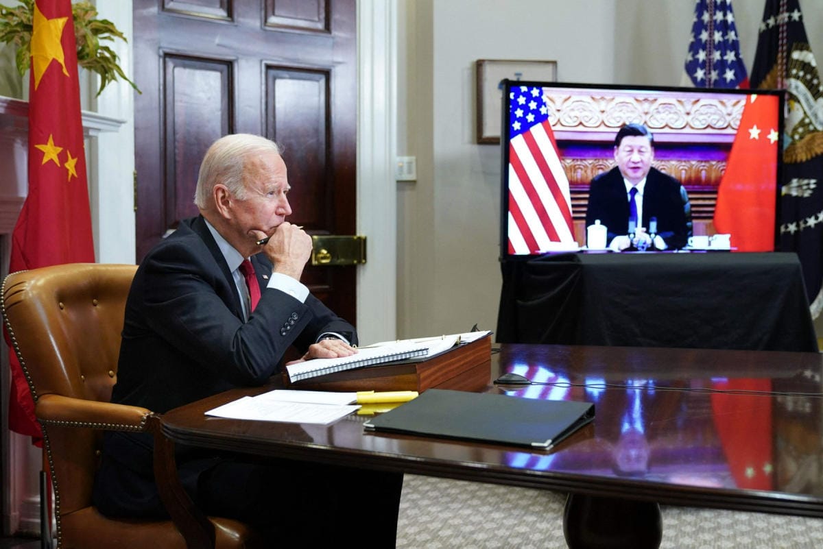 Yhdysvaltain presidentin Joe Bidenin on määrä keskustella tänään puhelimitse Kiinan presidentin Xi Jinpingin kanssa. Arkistokuva. LEHTIKUVA / AFP