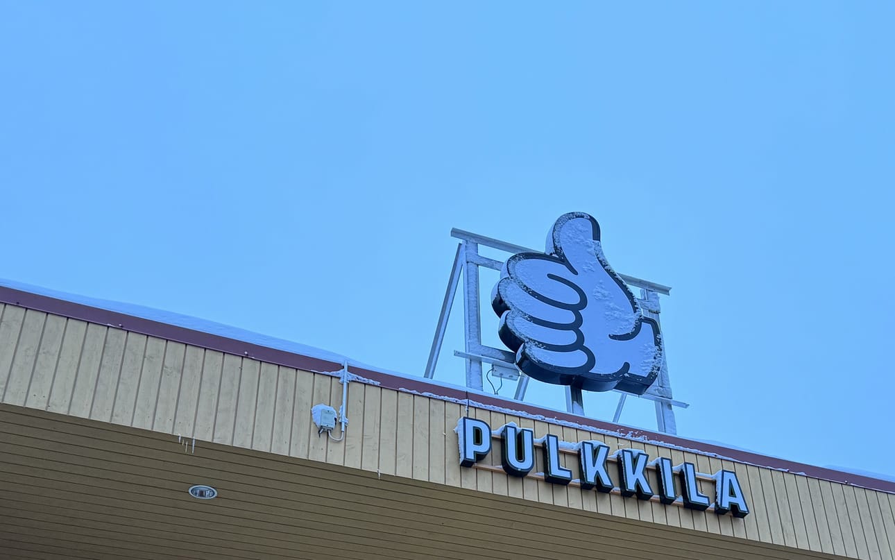Alkon aukioloajat supistuvat Pulkkilan liikekeskuksessa olevassa myymälässä. Kuvituskuva