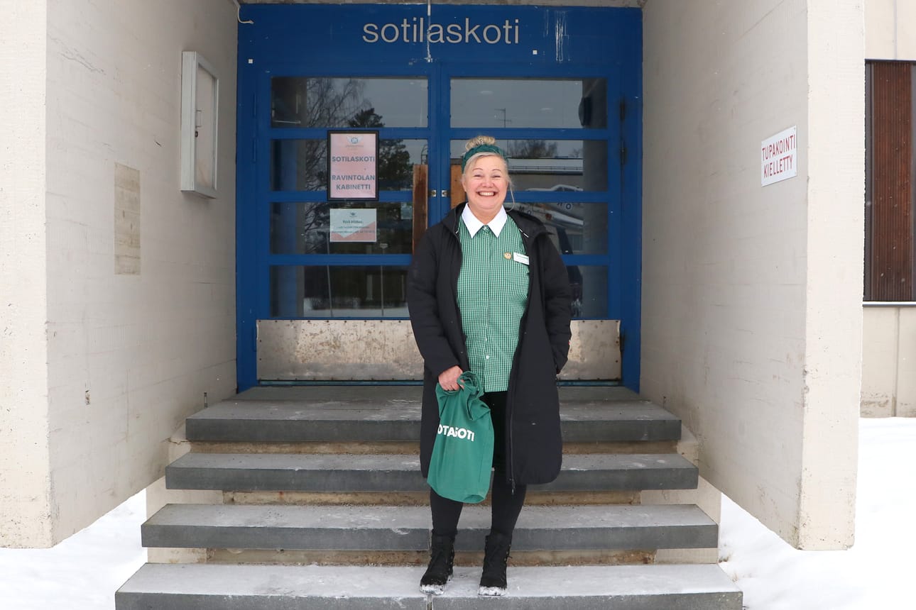 Sotilaskotiyhdistyksen toiminnassa Nina Niemeä kiehtoo erityisesti se, että hän pääsee sitä kautta olemaan osana maanpuolustustyötä.