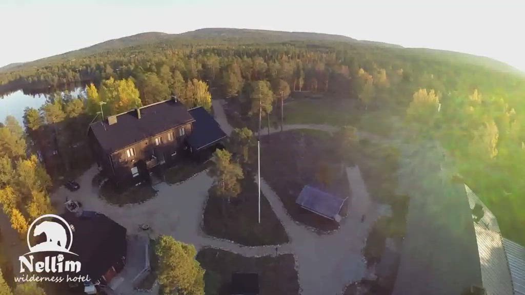 Erähotelli Nellimin asiakkaat ovat valmiita maksamaan elämyksistä