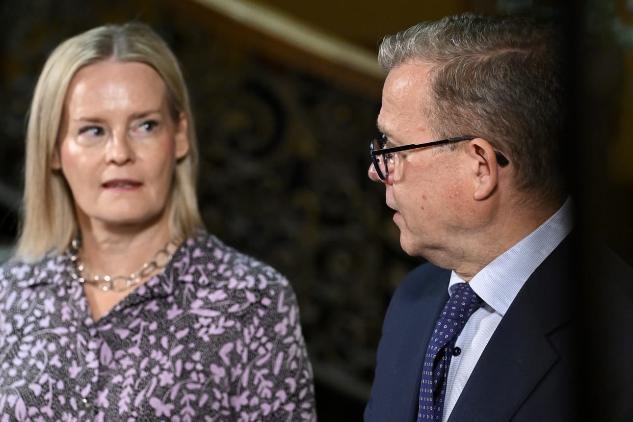 Valtiovarainministeri Riikka Purra ja pääministeri Petteri Orpo kommentoivat tiistaina 1. syyskuuta talouspolitiikan ajankohtaisia kysymyksiä medialle ennen hallituksen budjettiriihtä Säätytalolla Helsingissä.
