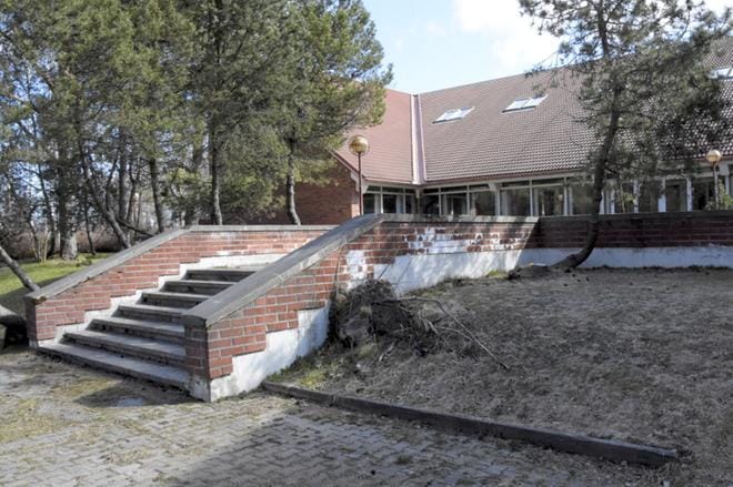 Maa BI:n kiinteistön alla on niin saastunutta, ettei rakennuksen korjaaminen kannata. KUVA: PENTTI HÖRI