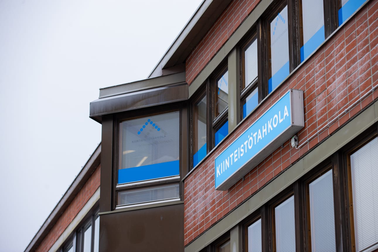 Kiinteistötahkola on jatkanut toimintaansa yrityskaupan jälkeen vanhalla nimellään.