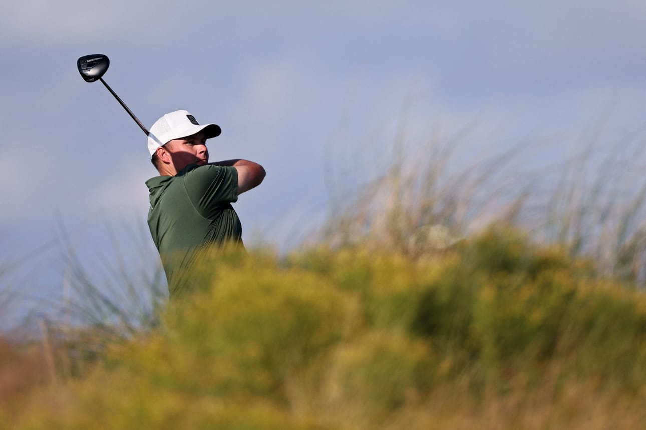 Sami Välimäki on voittanut ensimmäisenä suomalaisena golfin PGA-kiertueen kilpailun.