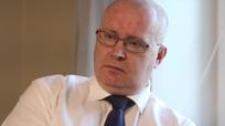 Ministeri Jari Lindström näkee ison riskin työmarkkinaneuvotteluille