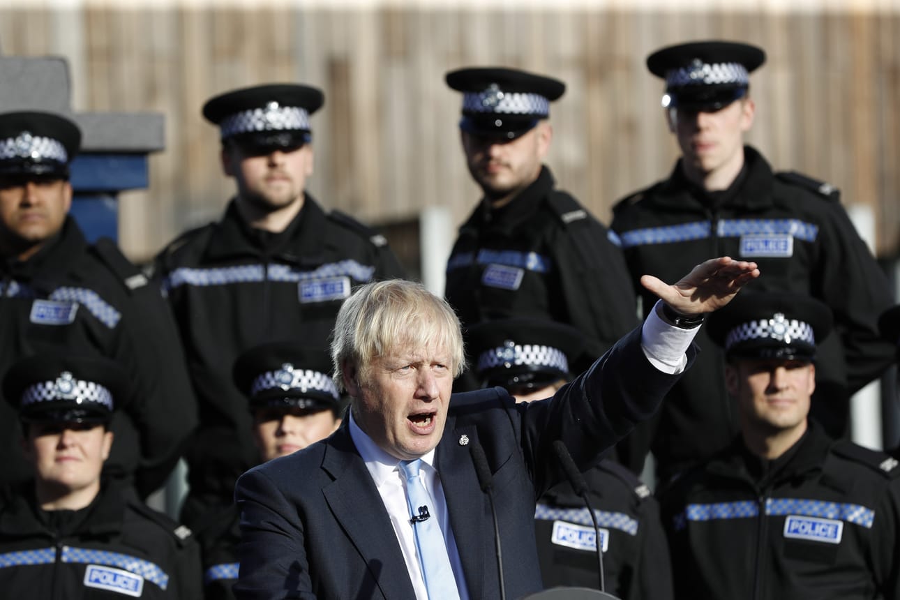 Britanniaa kuusi viikkoa johtanut pääministeri Boris Johnson puhui torstaina Britannian Wakefieldissä.