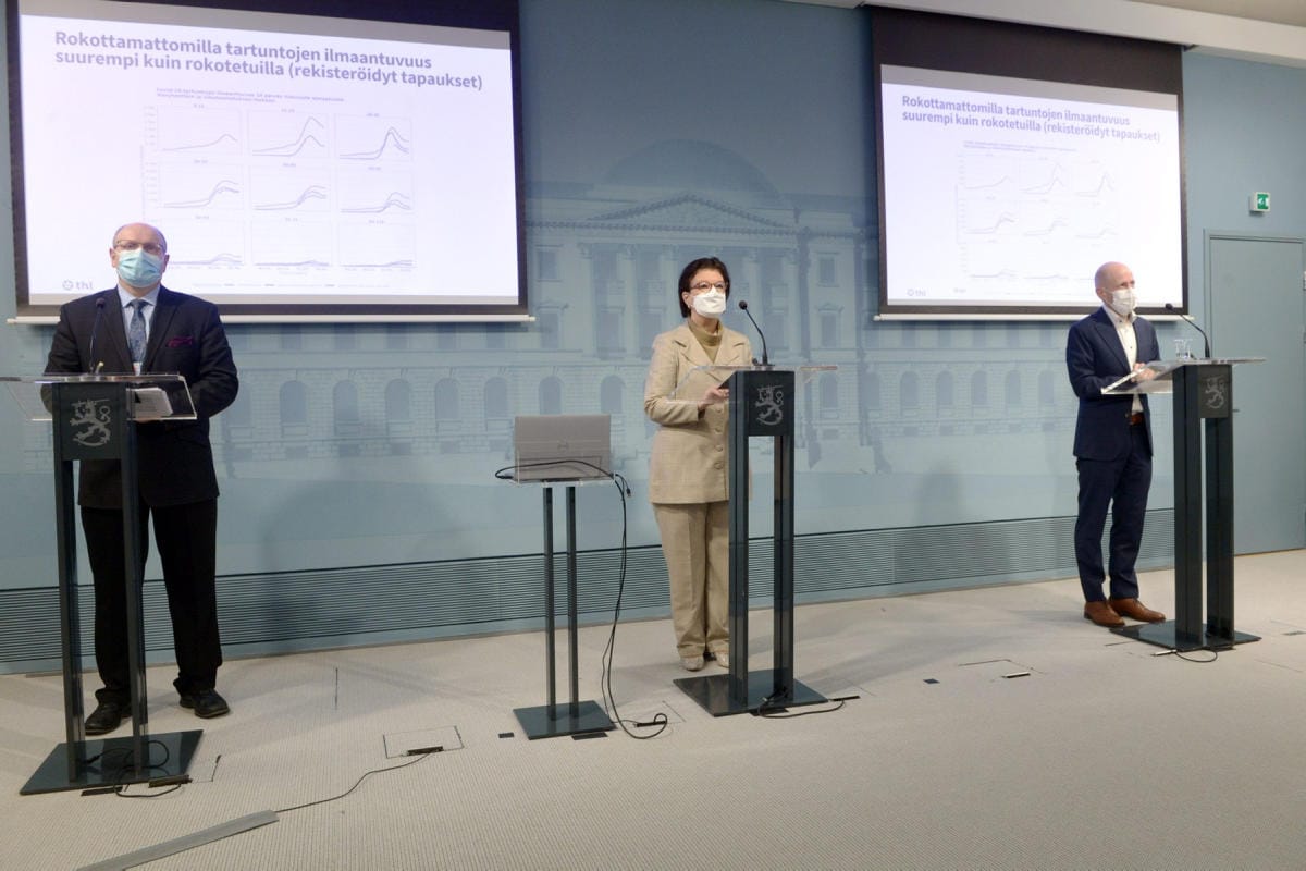 Terveyden ja hyvinvoinninlaitos (THL) ja sosiaali- ja terveysministeriö pitivät viikoittaisen koronatilannekatsauksensa aamupäivällä. LEHTIKUVA / Mikko Stig