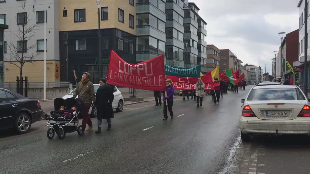 Vappumarssi Rovaniemellä