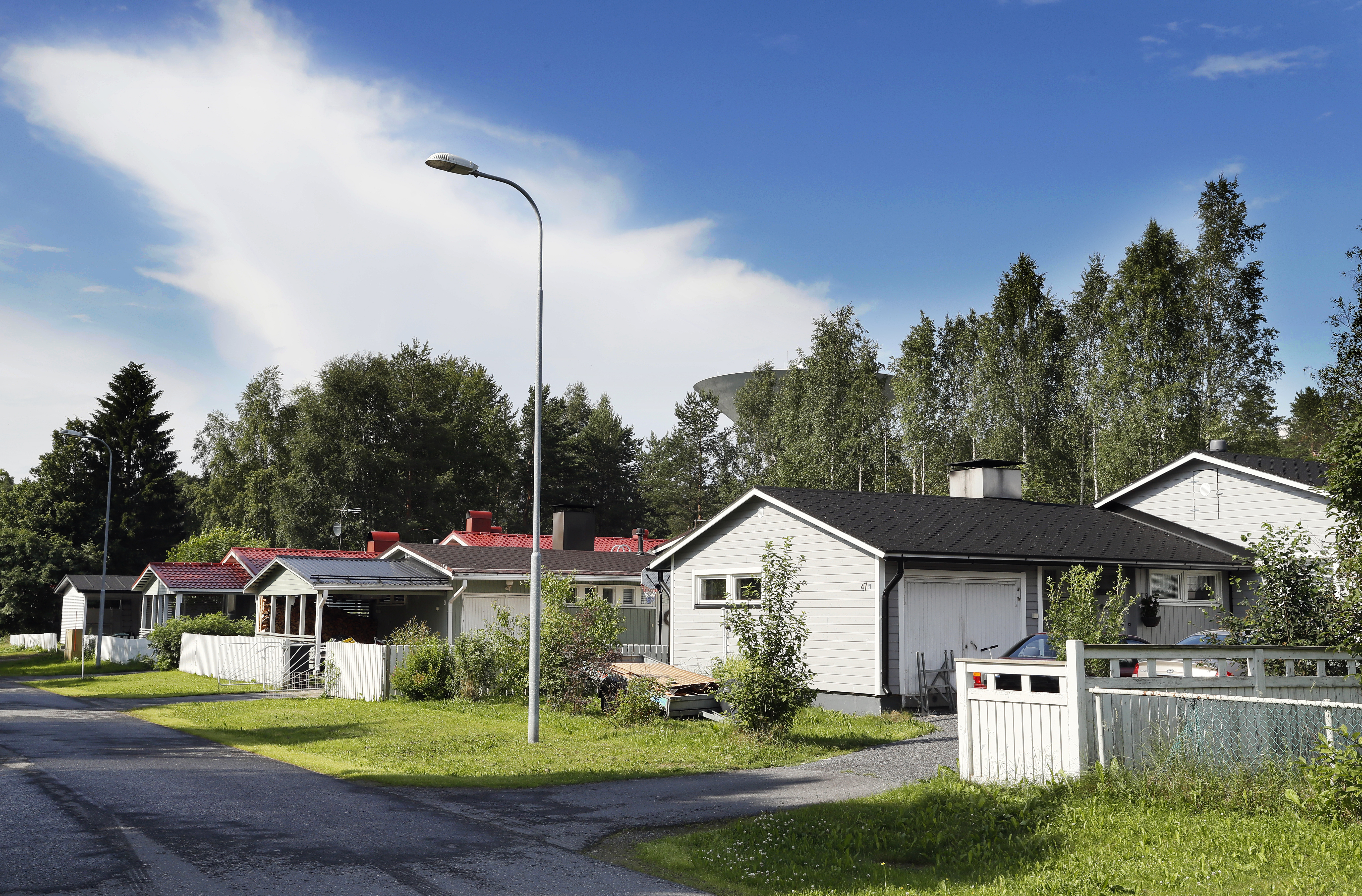 Sadan vuoden satoa Välivainiolla