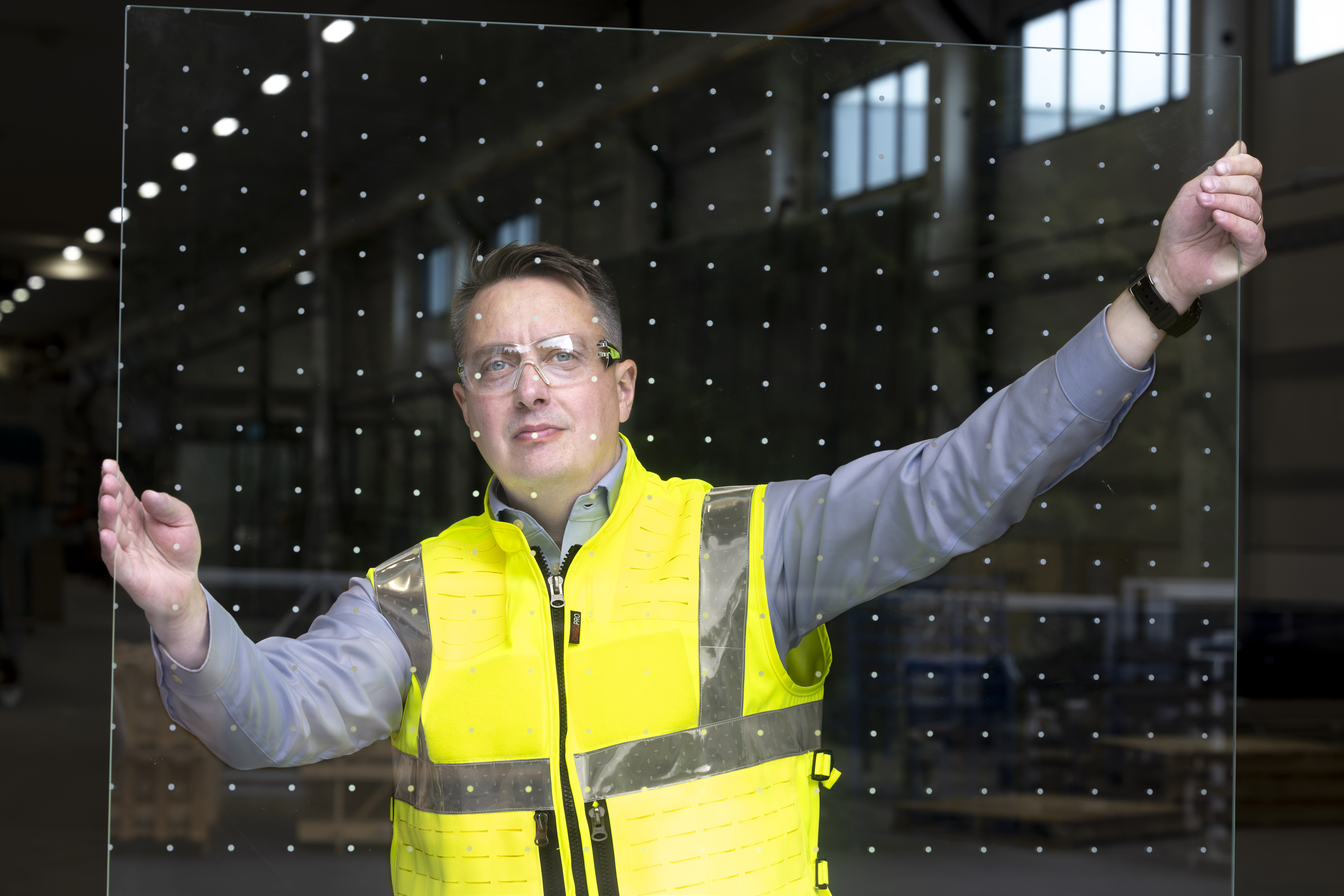 Finnglass Alavudelta vie erikoislaseja maailman arvostetuimpiin osoitteisiin – Investoi nyt 12 miljoonaa euroa