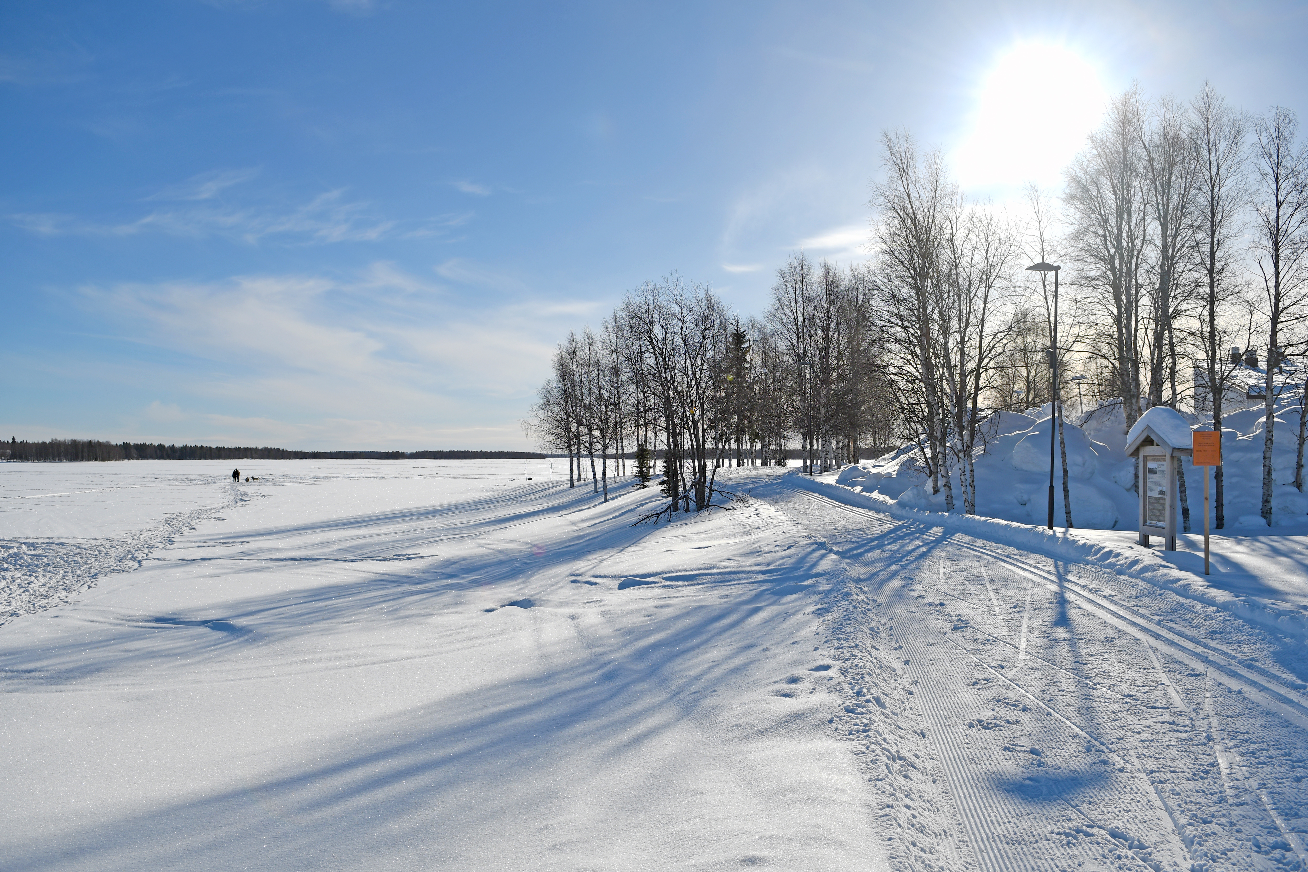 Tiesitkö, että päivä ja yö eivät olekaan yhtä pitkät kevätpäiväntasauksessa? Ilmiö johtuu näistä kahdesta syystä