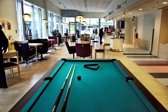 Iltaisin toimiva nuorisokahvila jatkaa toimintaansa elokuussa. Kuva: Heikki Hakanen