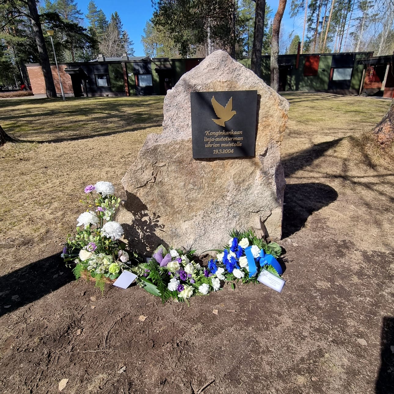 Konginkankaan linja-autoturmasta tuli maaliskuussa kuluneeksi 21 vuotta.