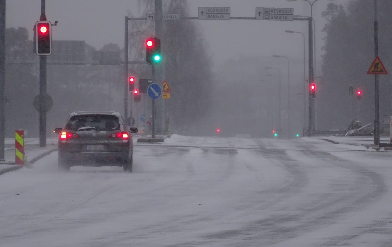 Talvi saapui liikenteeseen.