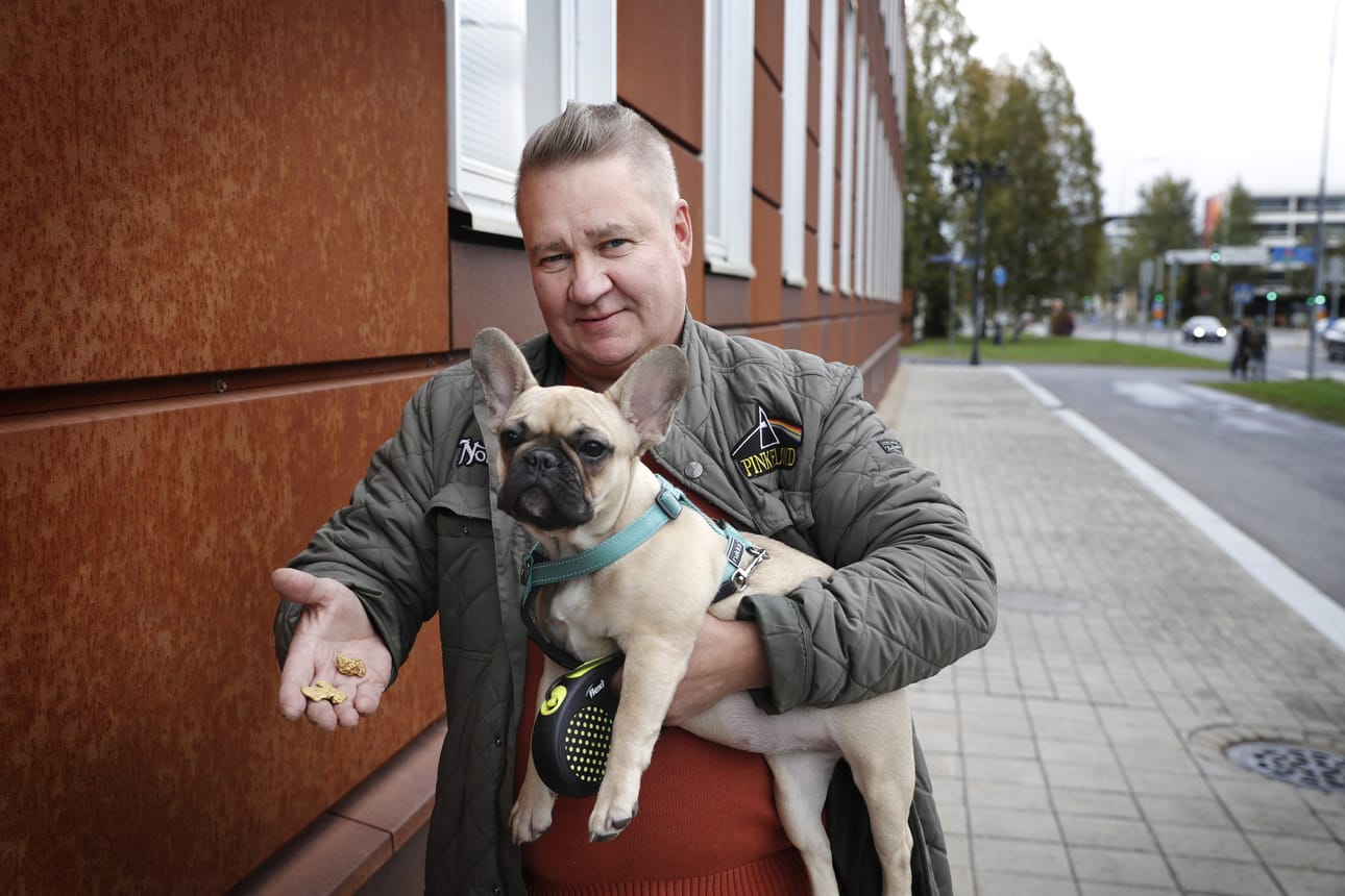 Hiput ovat nyt Janne Kannistolla, joka on itsekin kaivanut kultaa Saariselällä. Nykyisin hän etsii kultaa Sodankylän Vuotsolta. Mukana kultamailla kulkee myös Mimmi-koira.