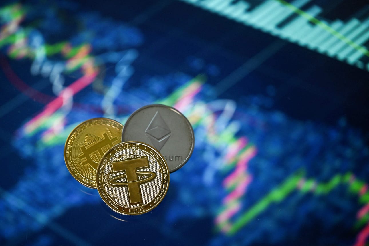 Viime vuoden verotuksessa noin 16 000 suomalaista ilmoitti käyneensä kauppaa kryptovaluutoilla. LEHTIKUVA/AFP