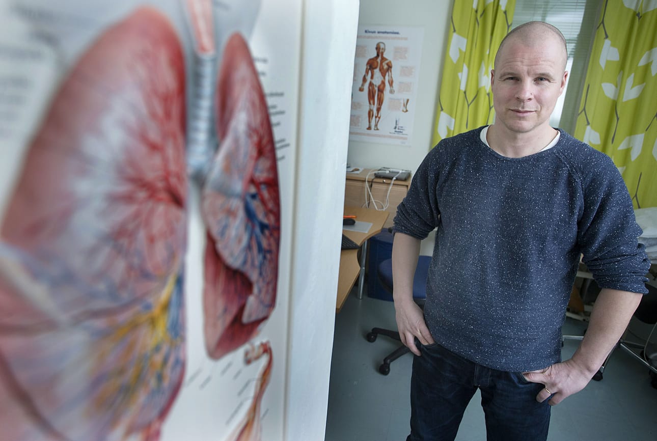 Patrik Borgin mukaan paino-ongelmien taustalla on usein traumoja, masennusta, sairauksia ja hankalia elämäntilanteita.