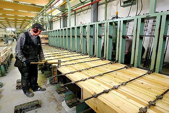 Oulun kaupunki palkitsi MammuttiHirren Stiiknafuulialla.