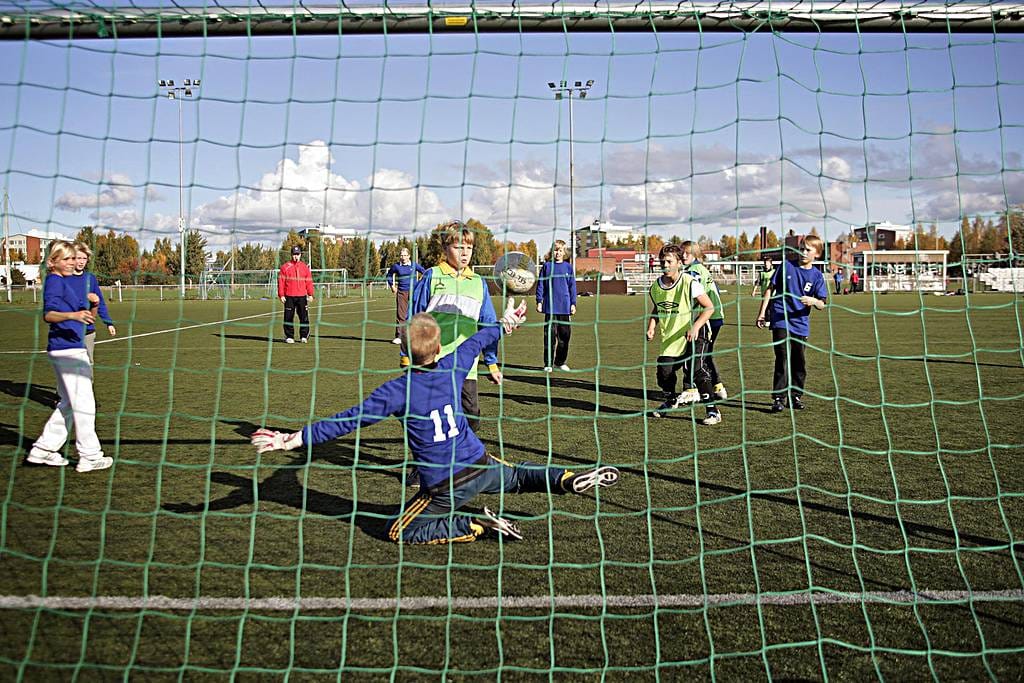 Nuottasaaren koulun liikuntaluokille ei oteta uusia oppilaita, jos opetustoimenjohtaja Pekka Pasasen esitys menee läpi opetuslautakunnassa.