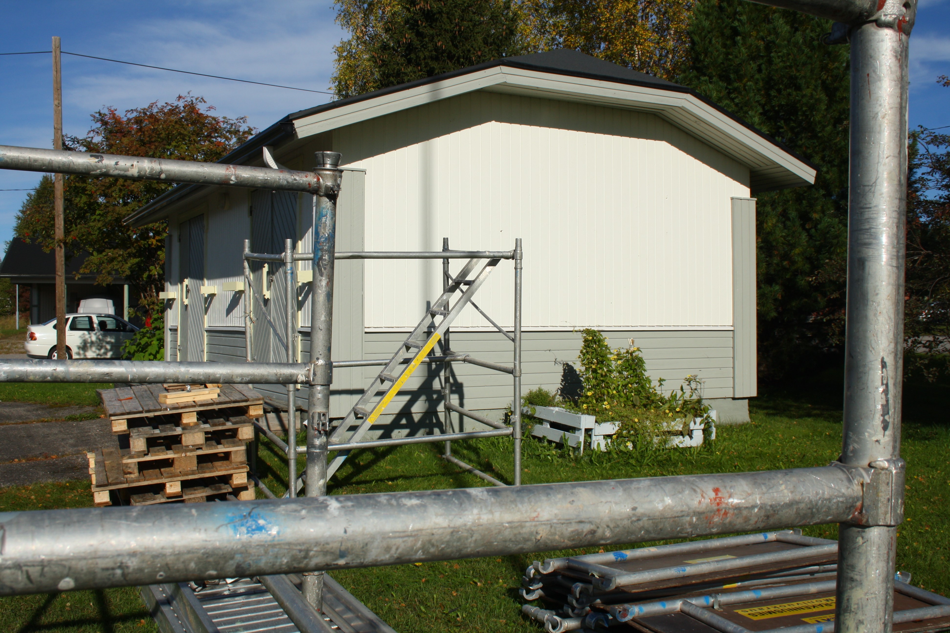 Posion kuntaan toinen rakennustarkastaja tai rakennuslupasihteeri? – Tarkastuslautakunnan mielestä "lupakäsittelyyn pitää saada ryhtiä ja toimintaa"